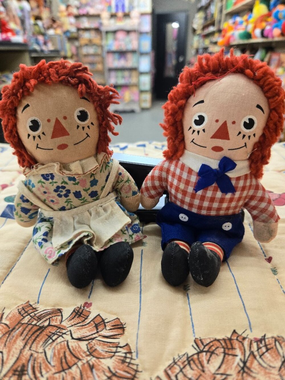 vintage small Knickerboker Raggedy Ann & Andy Rag dolls perfect for tiny hands